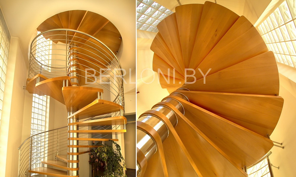 Лестница-улитка на металлическом столбе с деревянными ступенями, фабрика Marretti Италия
