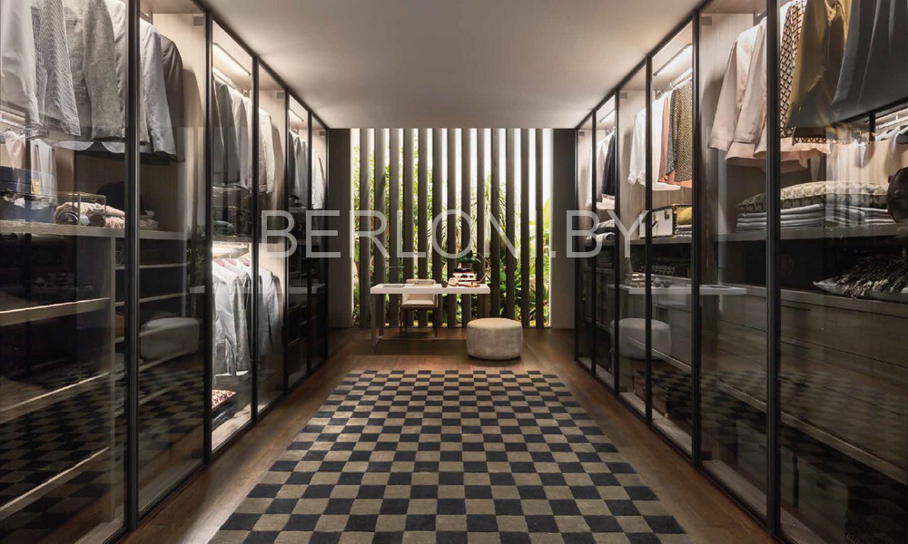 Шкафы для одежды со стеклом - фабрика Novamobili Италия 